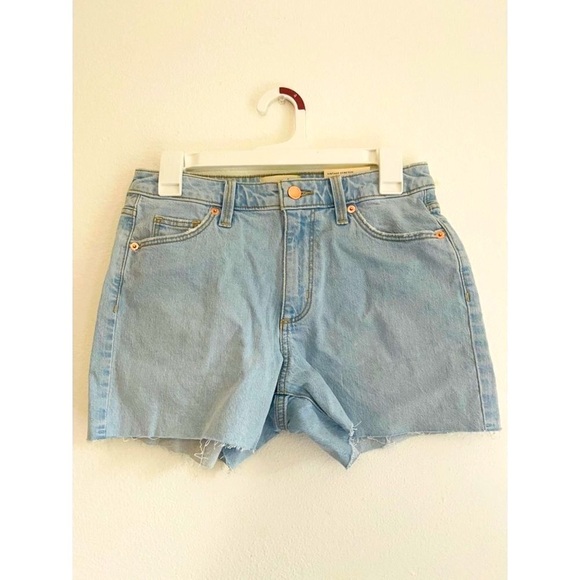 NWT Universal Thread Midi Short raw hem size 4 - Picture 2 of 9